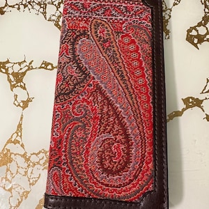 Portefeuille en cuir vintage, tissu cachemire rouge antique, portefeuille chéquier, cuir Reeves (AC-A069)