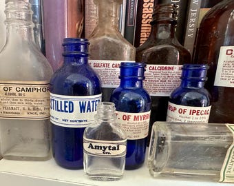 Vintage Medicine Bottle Labels, Authentic Pharmacy Ephemera, DIY Craft Projects (Set of 17) (EP-A027)