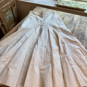 Vintage 80s Leather Skirt, Midi Length Flare Off White Leather Skirt, COMMIT 11 1/2 (CL-A283)