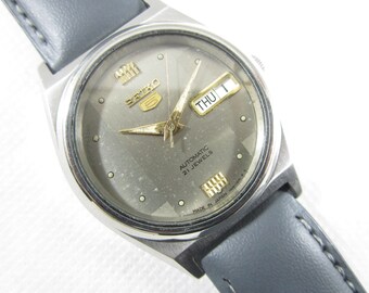 Ursprüngliche 100% authentische VINTAGE SEIKO 5 7S26 Day Date Automatik Japan Made Armbanduhr # B698