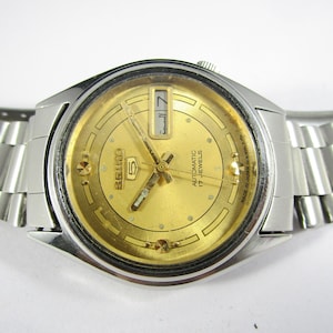 Seiko, VINTAGE SEIKO 5 Day-Date Original Dial Automatic Japan Wrist Bracelet Watch # X645
