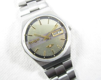 Vintage CITIZEN 21 Jewels Automatic Day Date Japanese Wrist