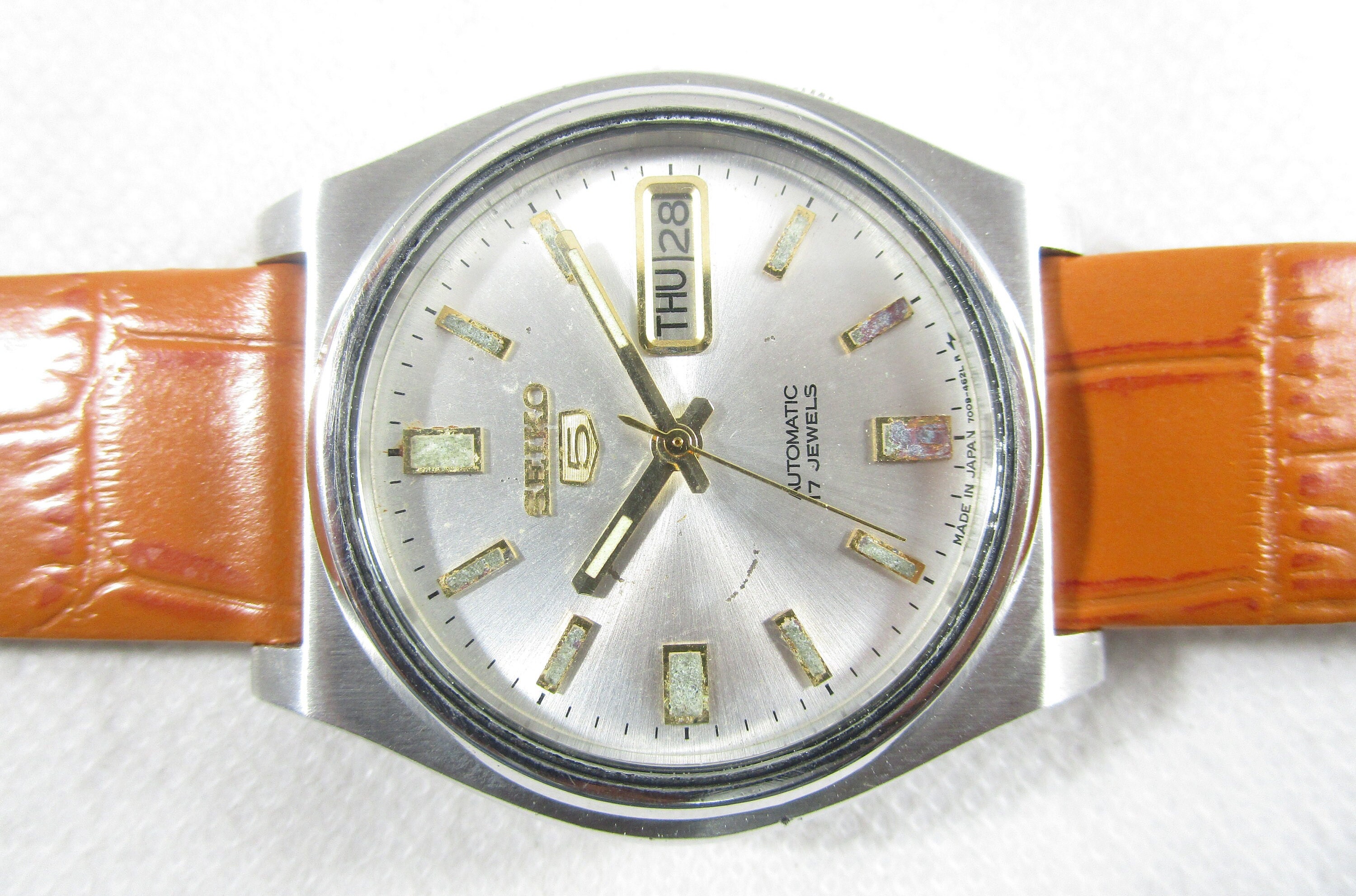 ✨SEIKO✨セイコー✨アイボリー文字盤✨17JEWELS✨腕時計✨ ORIGINAL SEIKO 5 Automatic 17 Jewels Day Date Japanese Wrist