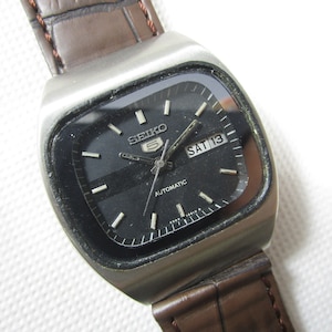 Orologio da polso automatico originale VINTAGE SEIKO 5 Day-Date realizzato in Giappone # Z144