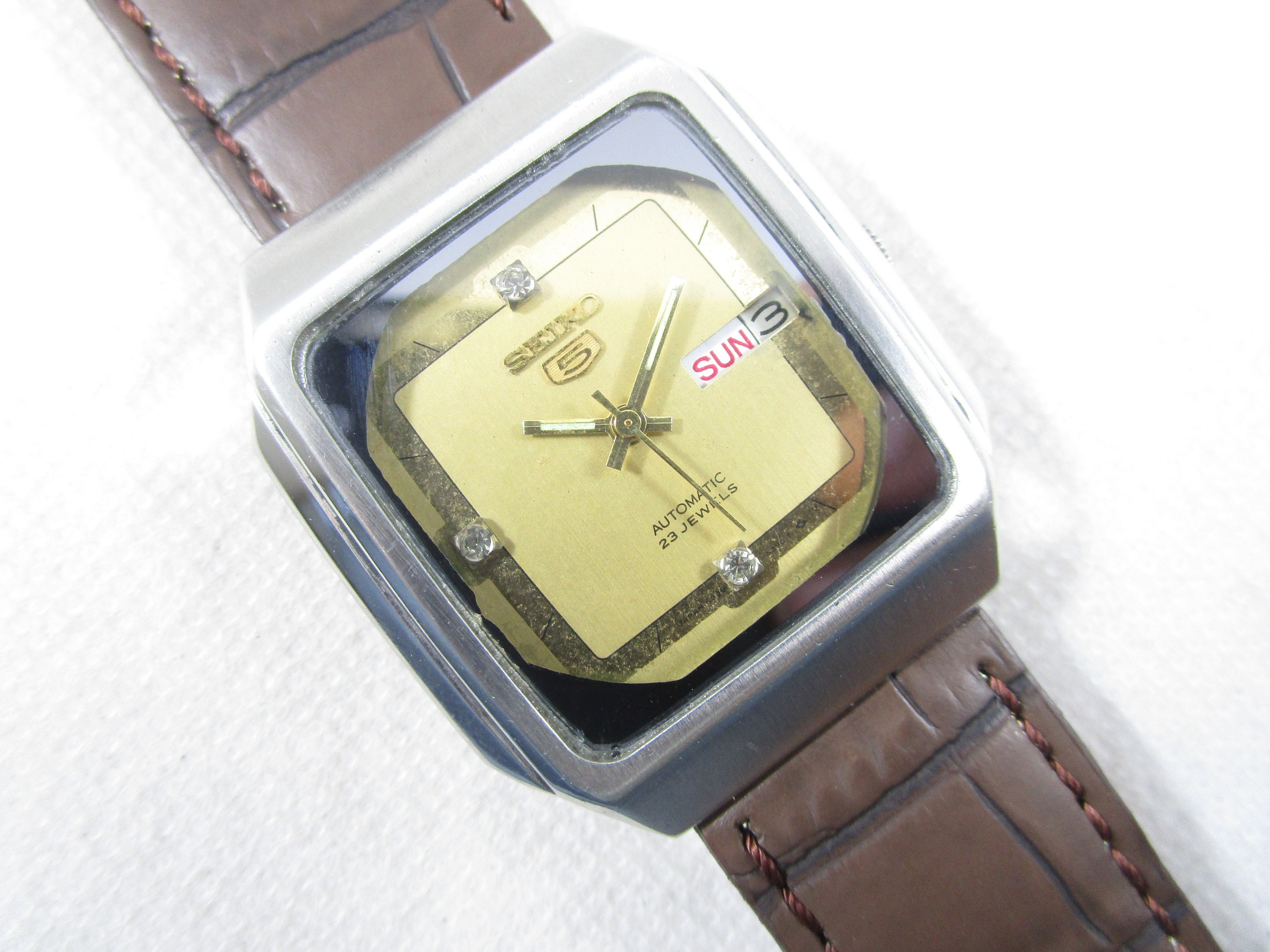 Buy ORIGINAL SEIKO 5 Automatic 23 Jewels Day Date Japanese Wrist