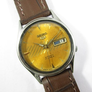 Original 100% Authentic VINTAGE SEIKO 5 WATCH Automatic Day-Date Japan Made Steel Case #X685