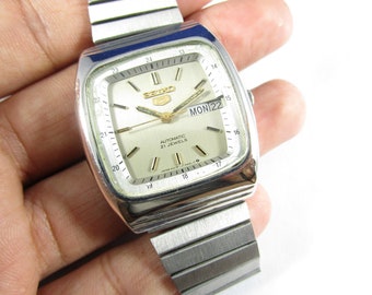 Original VINTAGE SEIKO 5 21 JEWELS Day Date Original Dial Automatic Japan Made Wrist Bracelet Watch #T99