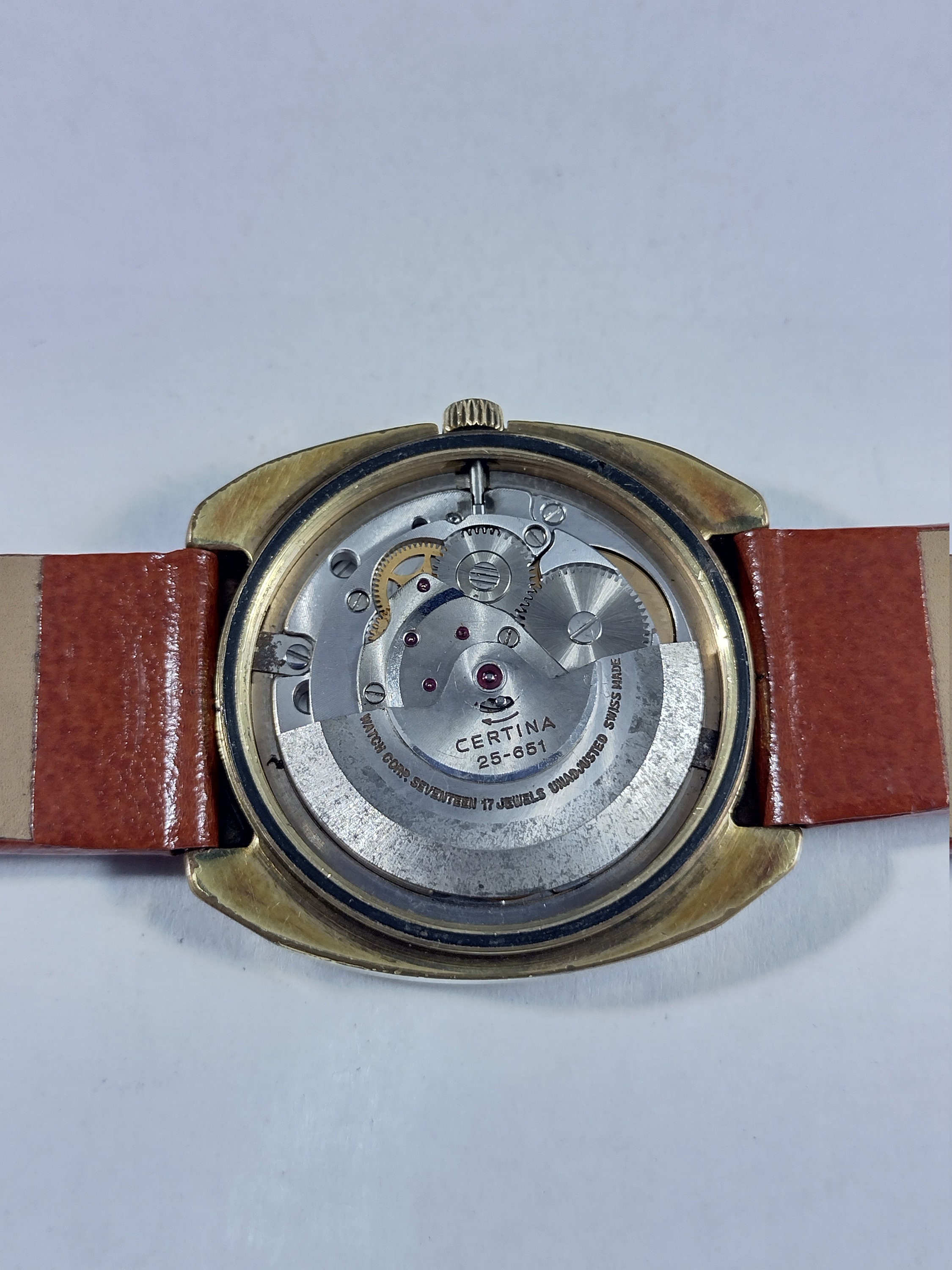 CERTINA Watch, Certina Blue Ribbon Automatic Date Swiss Watch 
