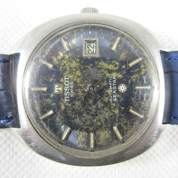 Untouched TISSOT SEASTAR Automatic date beautiful aged dial good working condition swiss Watch