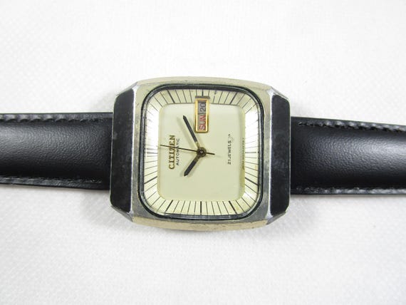Vintage CITIZEN 21 JEWELS Automatic Day Date Japan Made Watch