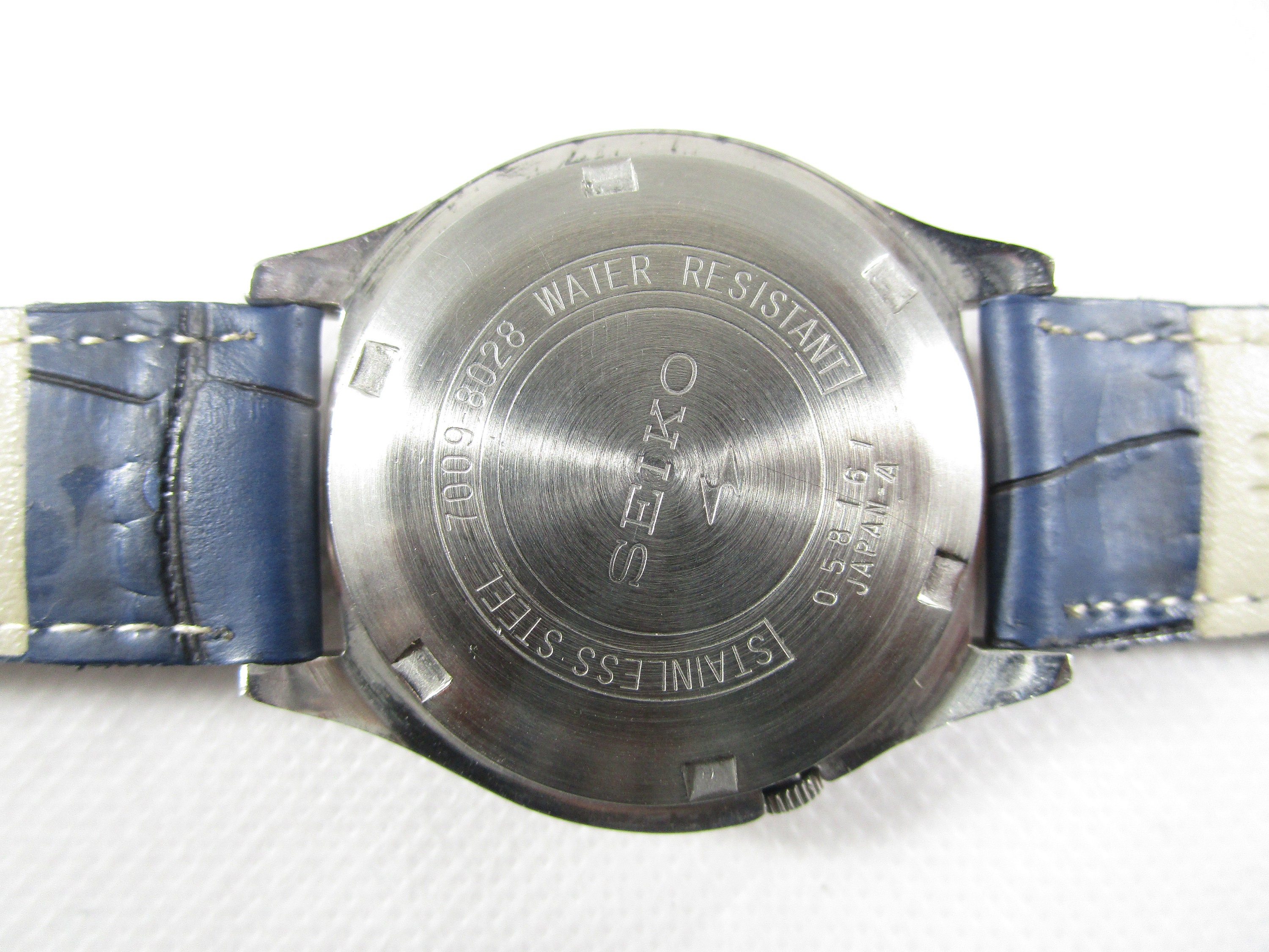 Original 100% Authentic VINTAGE SEIKO 5 7009 Day Date