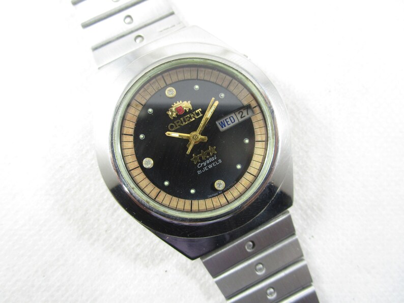 Vintage ORIENT Crystal 23 Jewels Automatic DAYDATE Swiss Made Steel