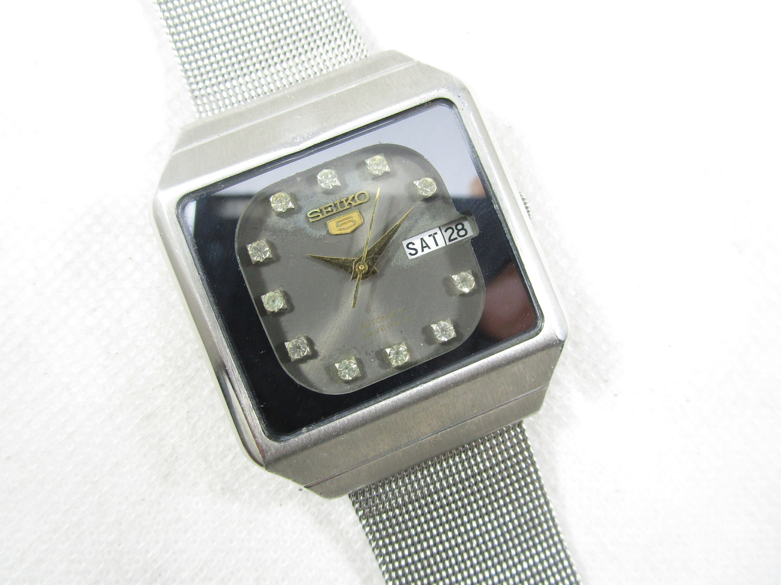 Vintage SEIKO 5 23 Jewels Automatic Day Date Japanese Wrist Gent's
