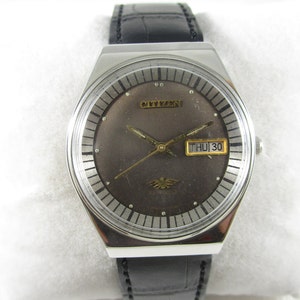 Original Vintage CITIZEN 8200 21 Jewels Automatic Day-Date Japan Made Watch# Z819