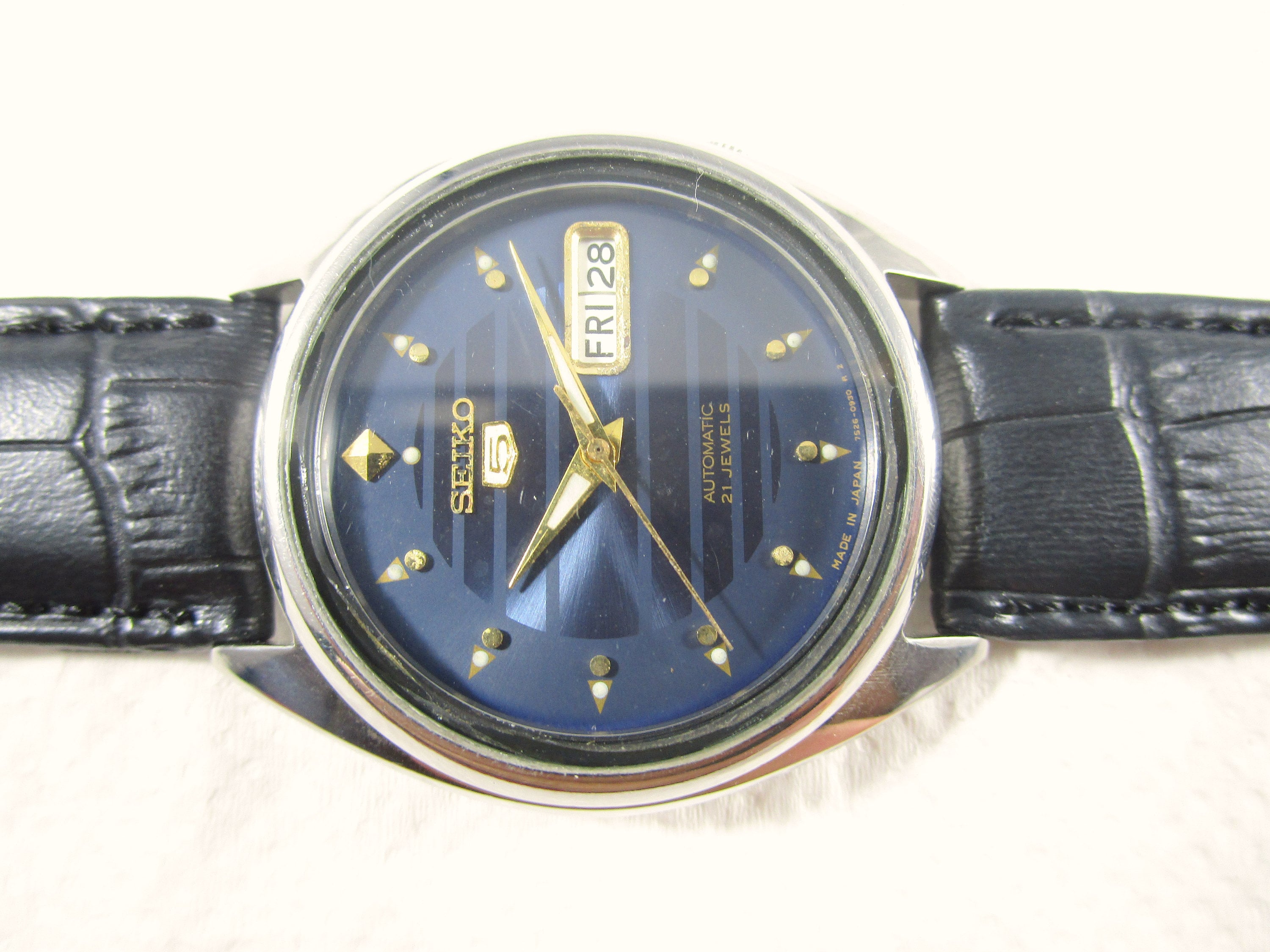 ヴィンテージSEIKO5 自動巻き時計 21ジュエル il_fullxfull.2179236253_rw4d.jpg