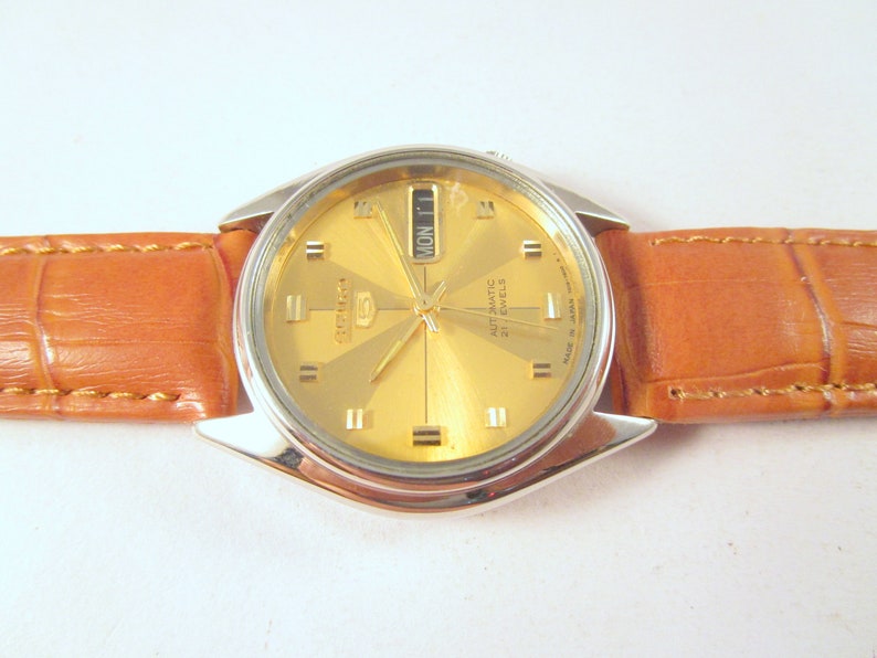 VINTAGE SEIKO 5 Day-Date 21 Jewels 7019 Original Sunburst Dial | Etsy