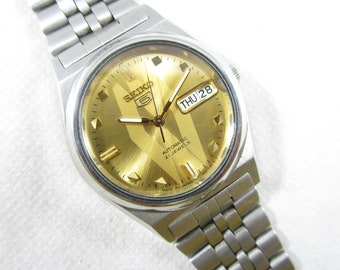 Seiko Presmatic Automatic 33 Jewels Day Date Calendar Textured