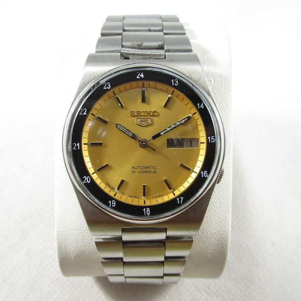 Original VINTAGE SEIKO 5 21 Jewels Day-Date  Automatic Japan Made Wrist Bracelet Watch #B515