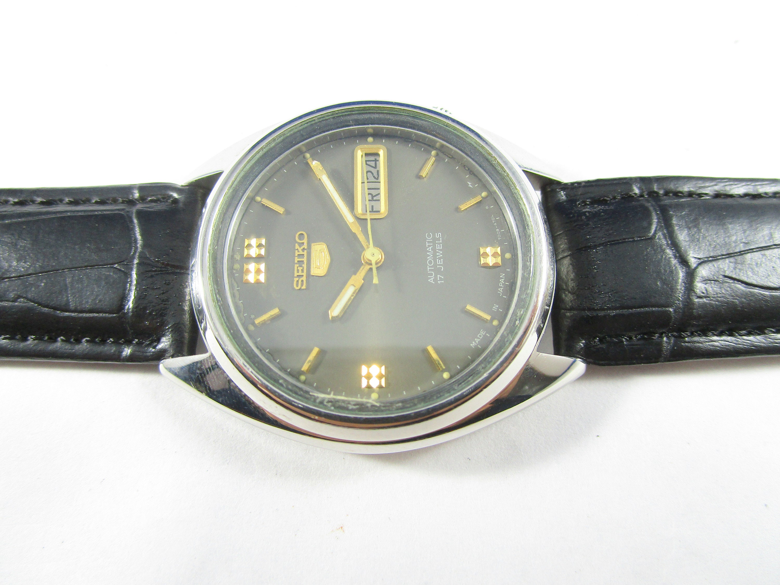 Original SEIKO 5 Automatic 17 Jewels DAY DATE Japanese Wrist