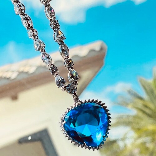 Titanic Sapphire Blue Necklace Heart Of The Ocean White Etsy