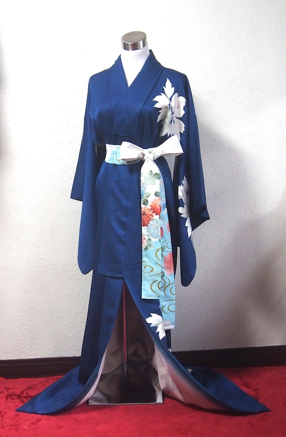 Silk Kimono blue With White Flower robe japanese Traditional Dress vintage Kimono Etsy Canada