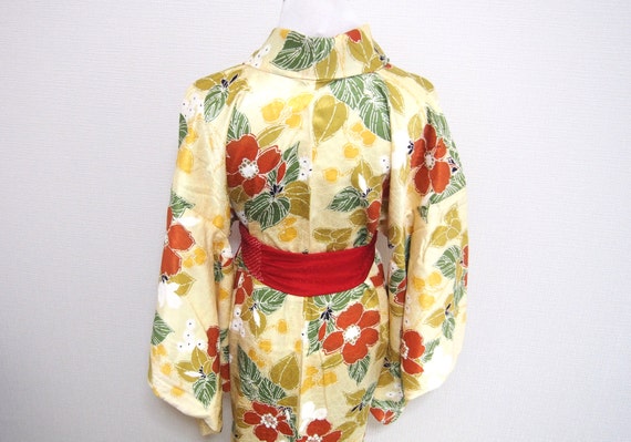 flowers, yellow kimono,vintage kimono ,Japanese tr