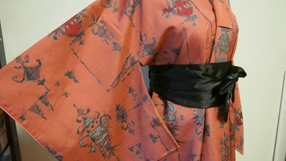 Red tsumugi kimono / vintage silk kimono