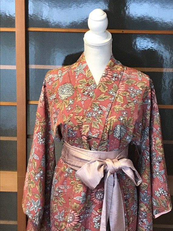 Antique Flower kimono / Japanese vintage kimono