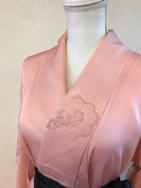 Pink soft silk kimono/ Japanese vintage kimono / P