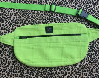 NEW! Bright Green Bum Bag, Crossbody Bag, Belt Bag