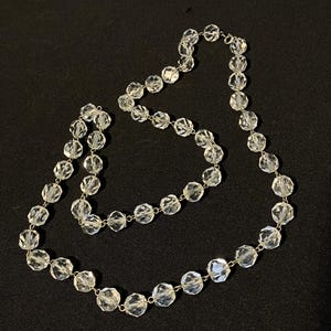 Vintage Kristallhalskette - Lange verdrahtete runde geschliffene Glaskristallperle Art Deco Essential - Schmuckkollektion Must Have