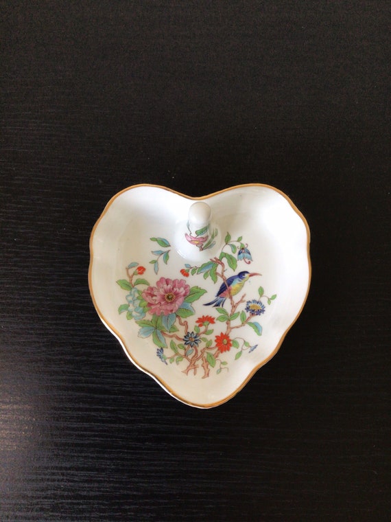 Vintage Aynsley Pembroke Heart Shaped Ring Tree D… - image 3