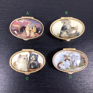 Boîtes à pilules vintage ovales en métal sur le thème des chats en métal doré