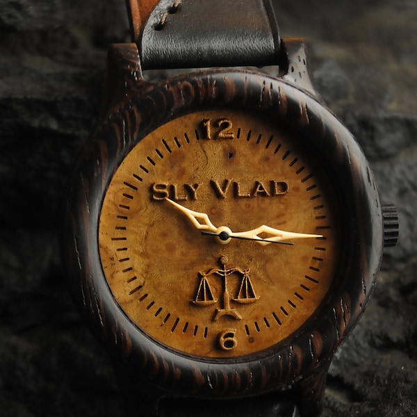 Custom watch Venga | wooden watch | Montre bois | Montre femme | Engraved wood watch | leather watch | Unisex watch | unusual gifts for men