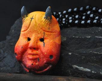 Colgante de máscara Hannya | Joyería de máscara japonesa Hannya | Collar de máscara Kabuki | Colgante de máscara de teatro Noh | Máscara tradicional Hannya | Máscara de demonio
