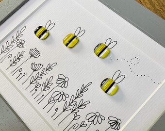 Frame fused glass Sweet Bees Illustrated Garden Picture 5 bee family Pebble Picture