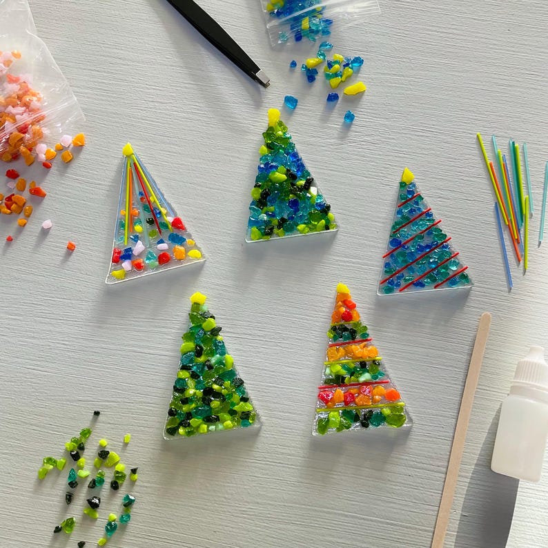 Make your own fused glass Christmas tree hangers - set of 5 image 11