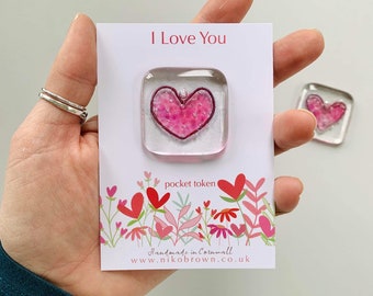 Heart Pocket Token. I love you Heart fused glass pocket token, handmade in Cornwall by Niko Brown. Keepsake gift