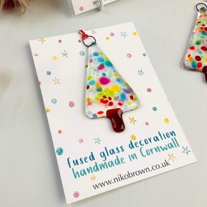 Weihnachtsbaumschmuck aus geschmolzenem Glas, die an Sie denken Freundschaft Familie Geschenk mit Liebe made in Cornwall