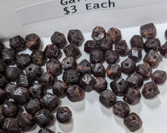 Polished Garnet Gemstone Beads
