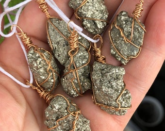 クリソコラワイヤーラップペンダント - Etsy 日本