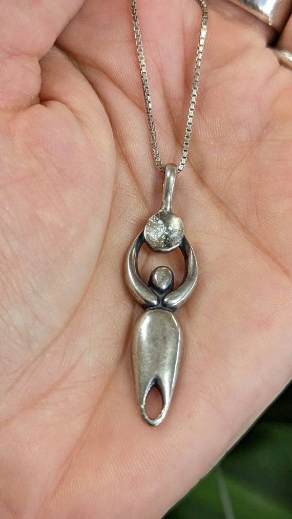 silver goddess necklace Gem