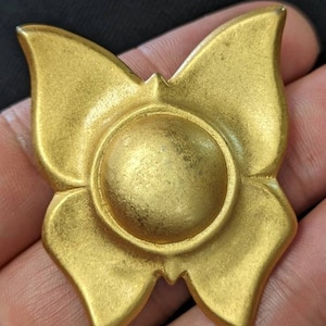 Vintage Liz Claiborne Brooch
