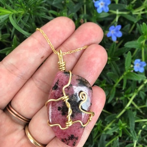 Rhodonite Wire Wrapped Pendant on Gold Filled Chain 18&quot;