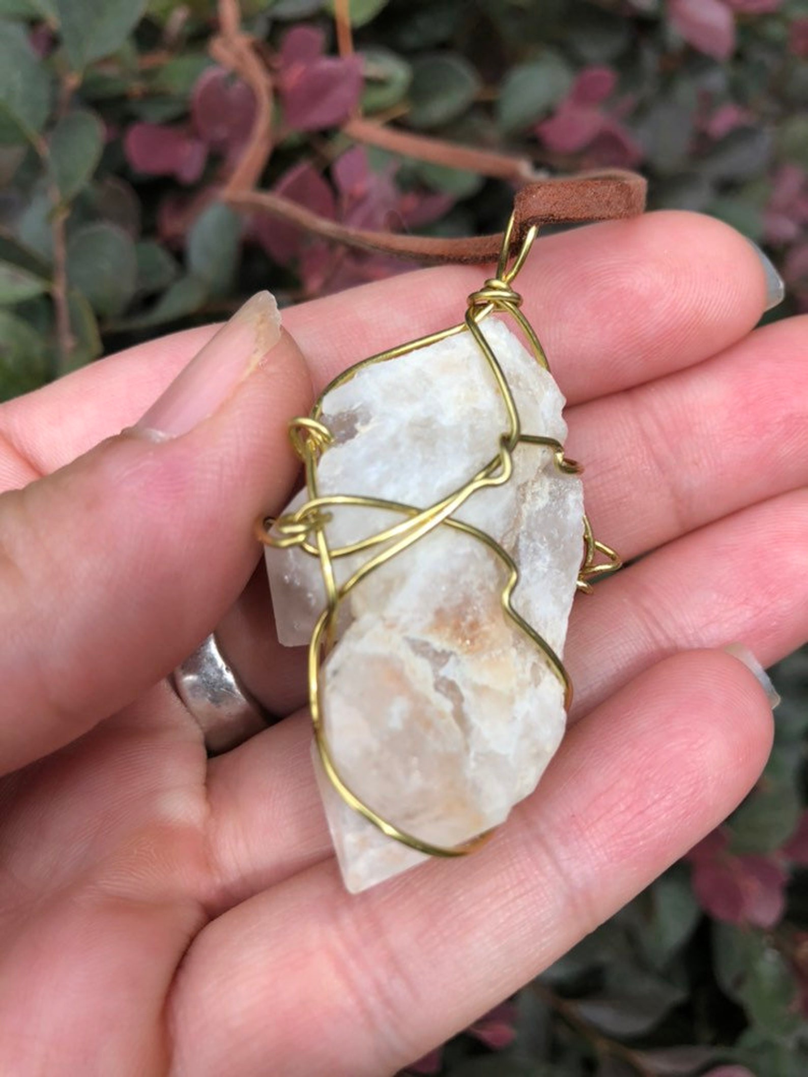 South Carolina Quartz Crystal Pendant - Etsy