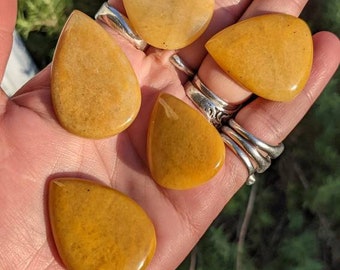 Teardrop Golden Healer Quartz Cabochon