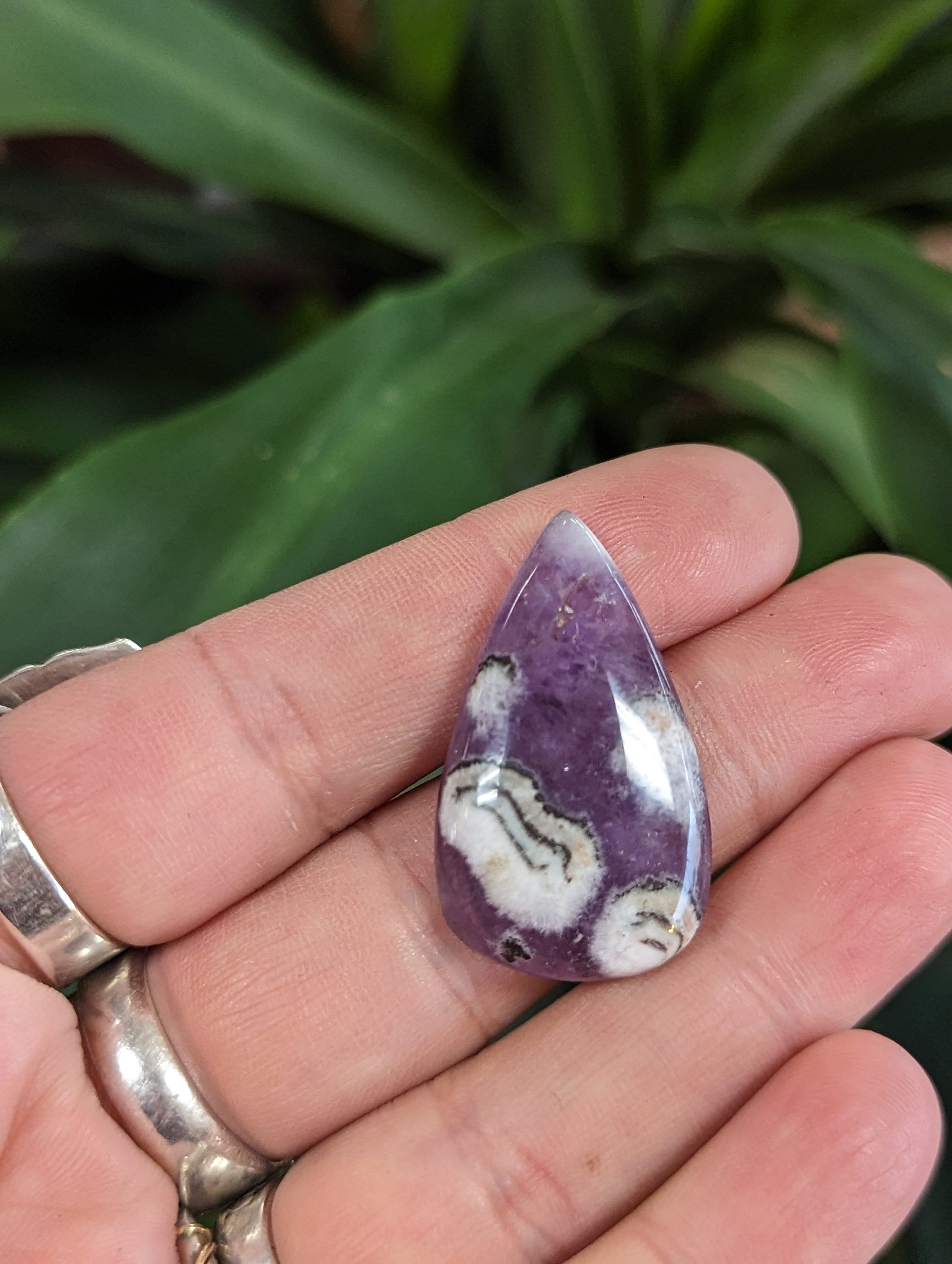 ファンキーなシェブロンアメジストカボション - Etsy 日本