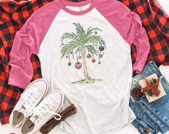 Tropical Christmas Palm Tree Raglan: Beach Vacation Holiday T-Shirt