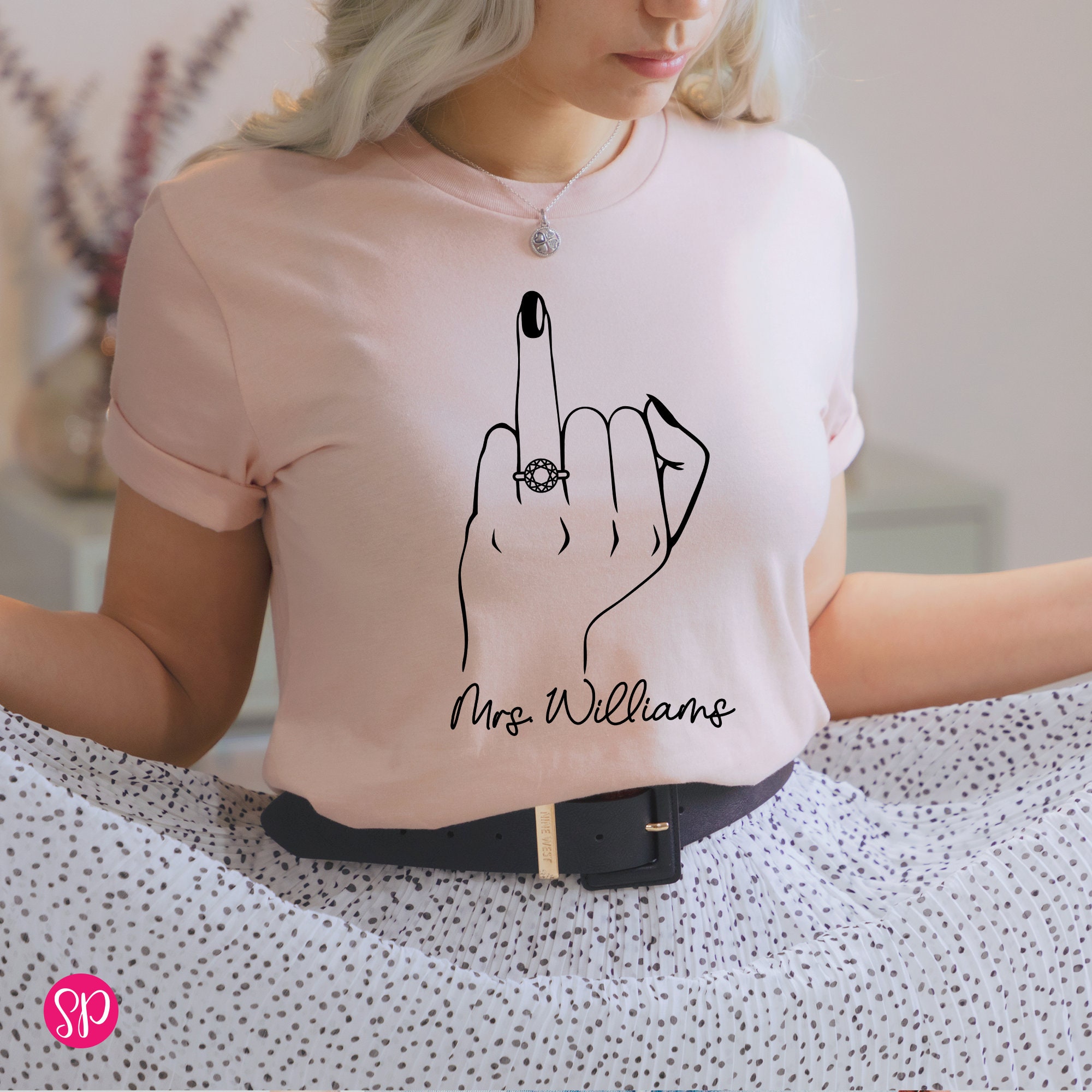 あのちゃん ano I's RING FINGER LONG T-SHIRT I's RING FINGER LONG T-SHIRT ロンT あのちゃん