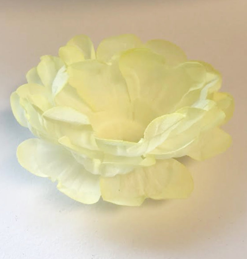 cake balls candies any party bite size dessert favor boxes 20 Pieces Flower Truffle Wrappers for holding chocolate truffles